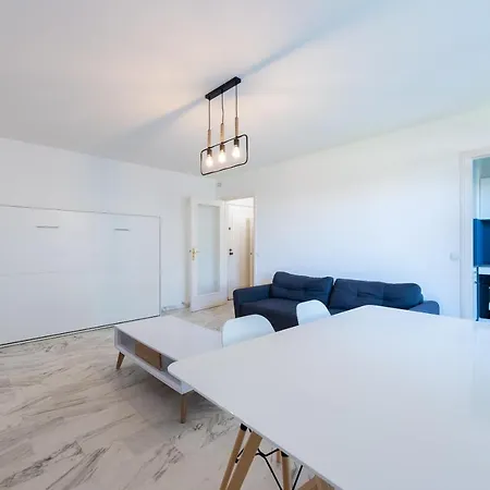 Cosy Studio Juan-Les-Pins / Terrasse -1Mn Plage Antibes