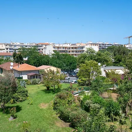 Cosy Studio Juan-Les-Pins / Terrasse -1Mn Plage *