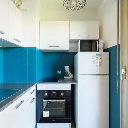 Cosy Studio Juan-Les-Pins / Terrasse -1Mn Plage Apartment *