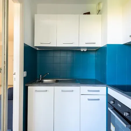 Apartment Cosy Studio Juan-Les-Pins / Terrasse -1Mn Plage *